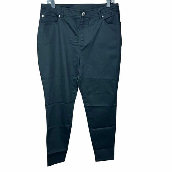 Bar lll Essentials Jeans Deep Black Zip Fly Button Closure 5 Pockets Size 14 - Picture 1 of 13